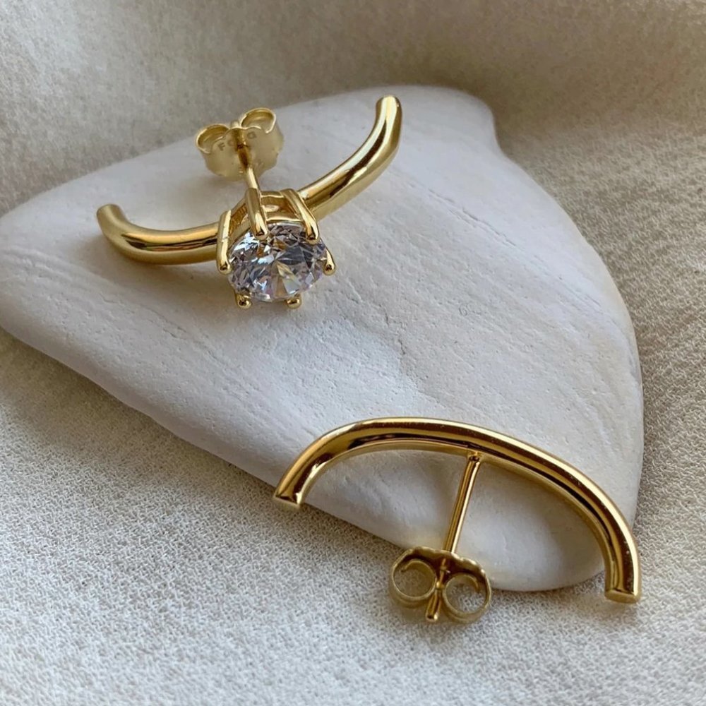 asymmetrical curved bar earrings